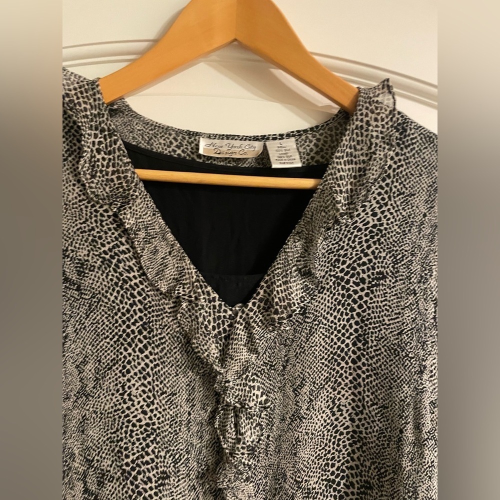 Silk Ruffled Snake Print Blouse - Picture 4 of 8